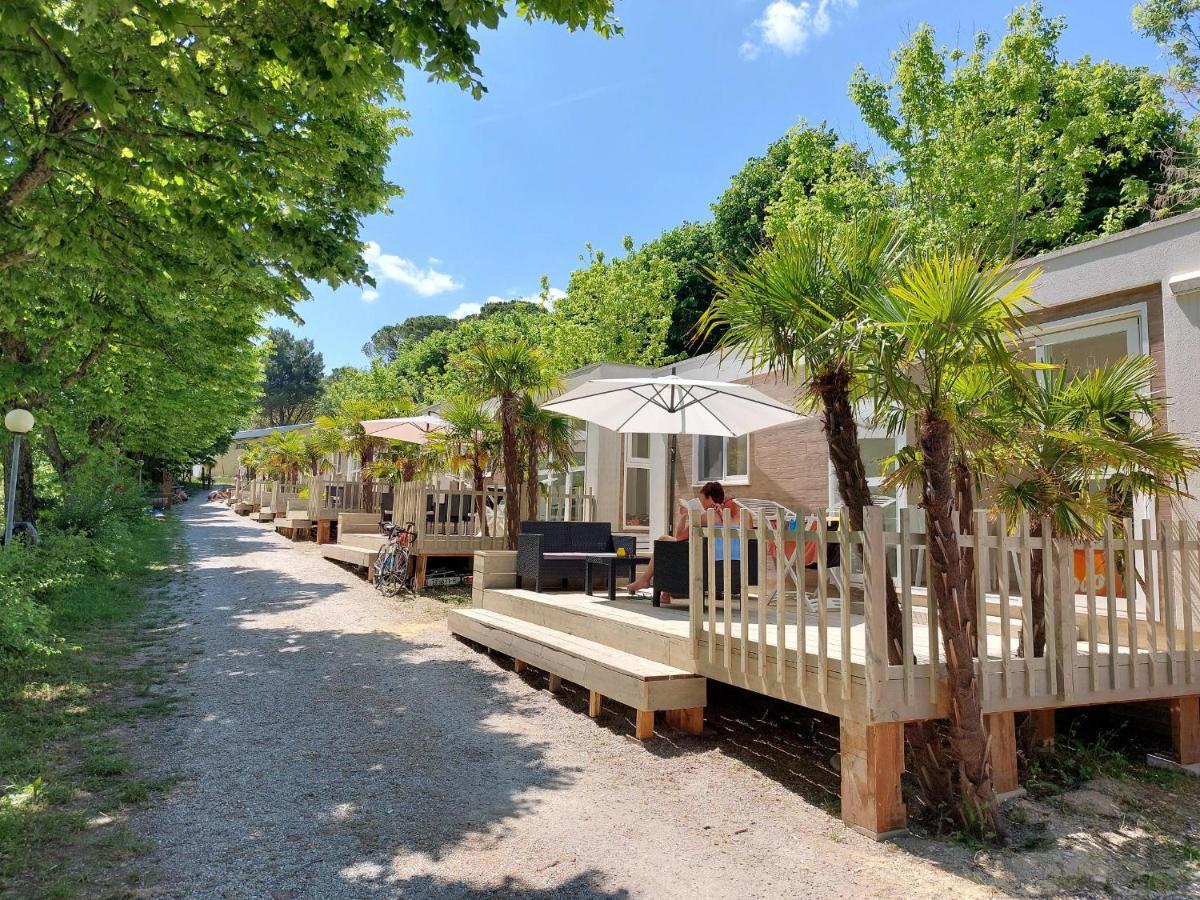 Camping Village Mar Y Sierra San Costanzo Екстер'єр фото