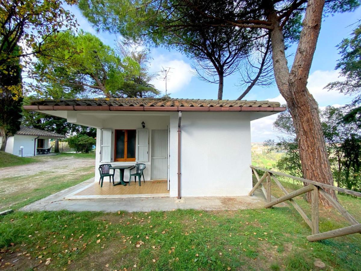 Camping Village Mar Y Sierra San Costanzo Екстер'єр фото
