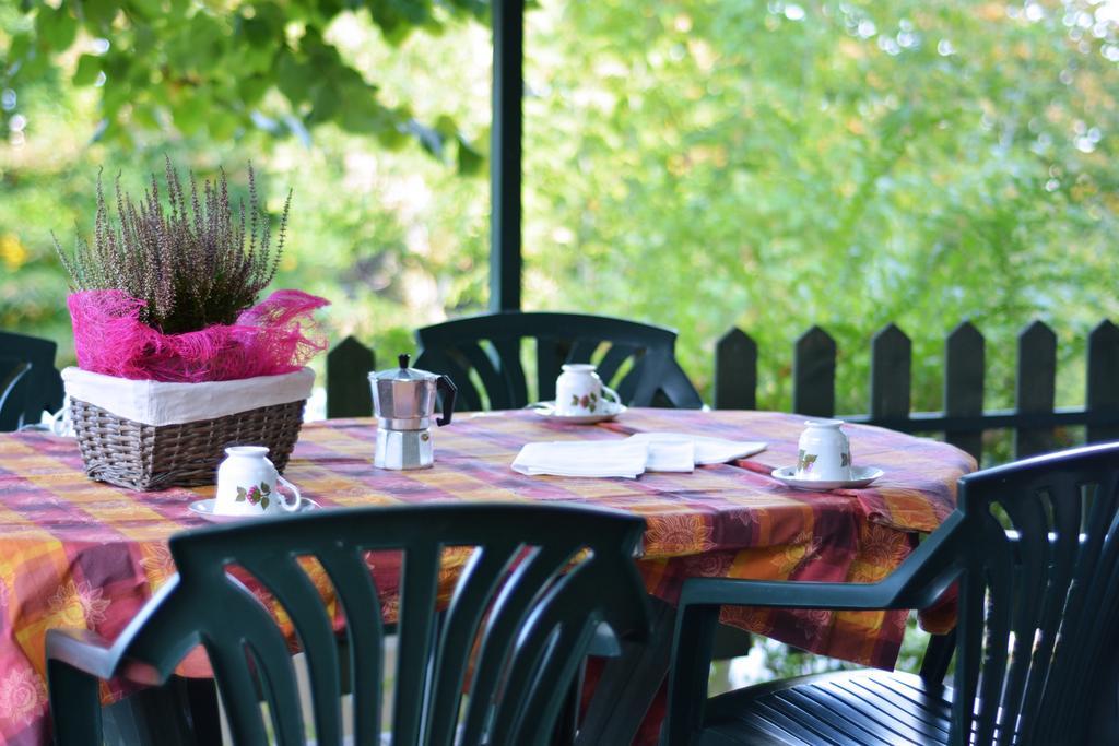 Camping Village Mar Y Sierra San Costanzo Екстер'єр фото