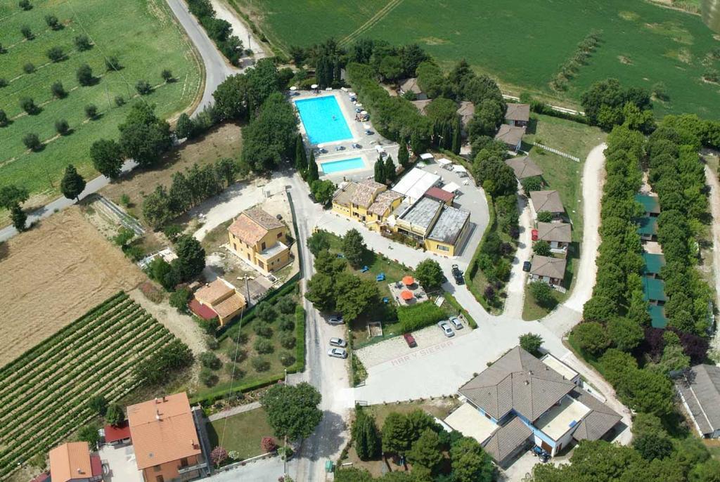 Camping Village Mar Y Sierra San Costanzo Екстер'єр фото