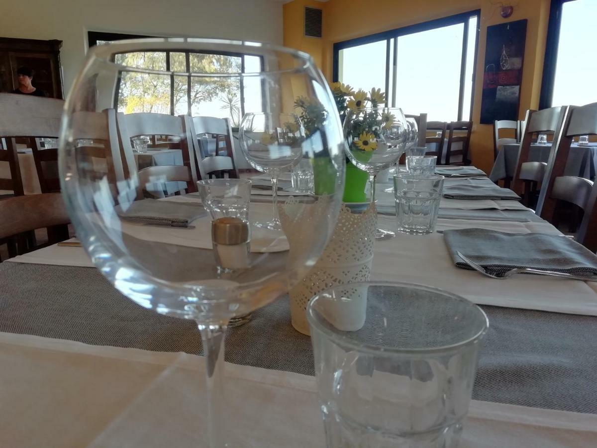 Camping Village Mar Y Sierra San Costanzo Екстер'єр фото