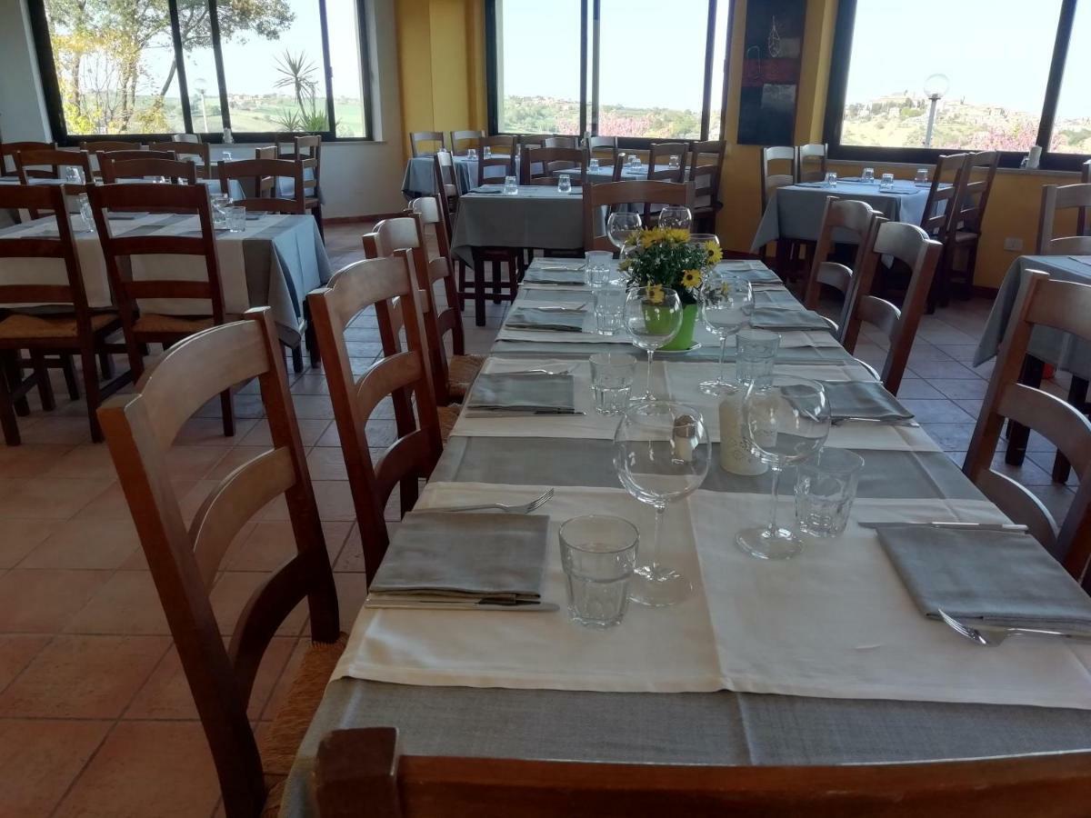 Camping Village Mar Y Sierra San Costanzo Екстер'єр фото